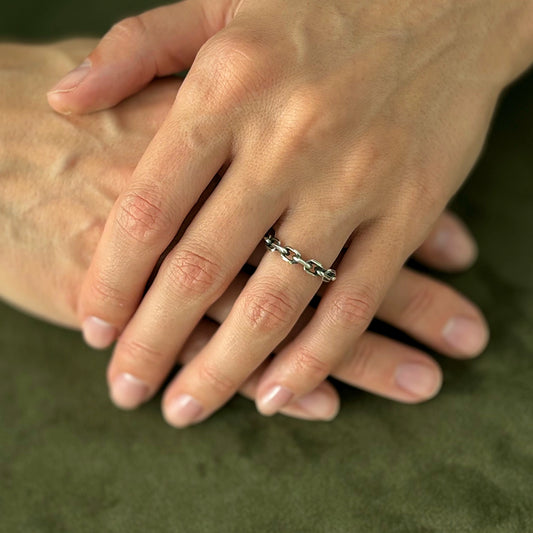 Unisex Silver Chain Ring